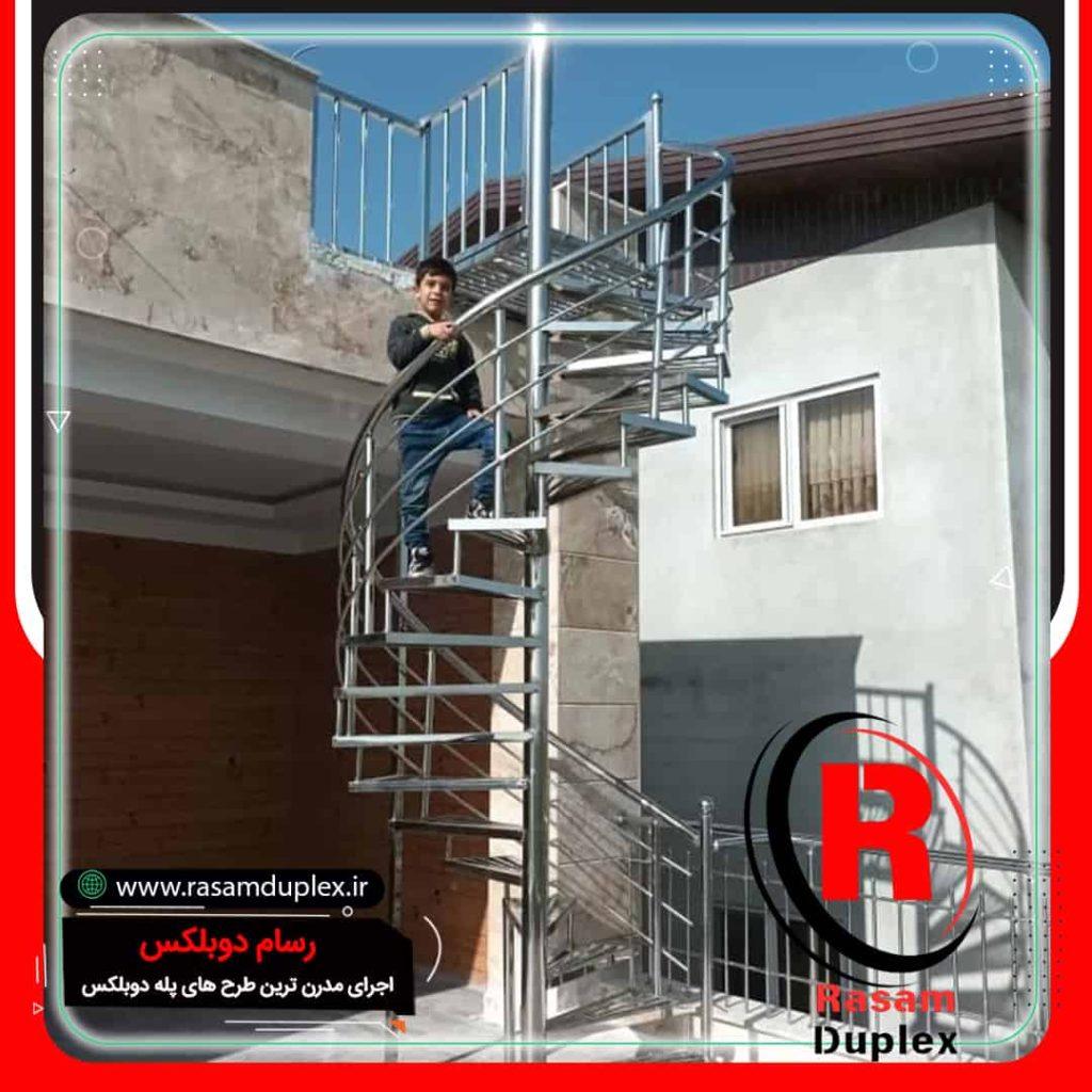 قیمت پله استیل گرد و حول محور