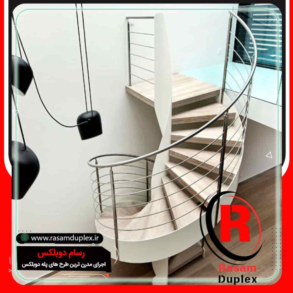 ساخت و اجرای پله پیچ چوبی مدرن