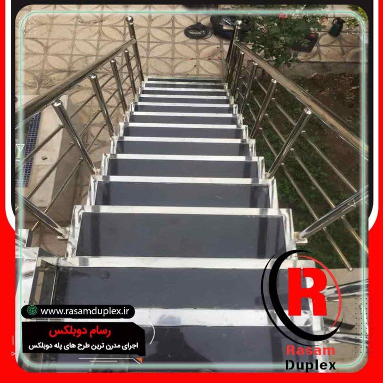 راه پله استیل و چوب مستقیم