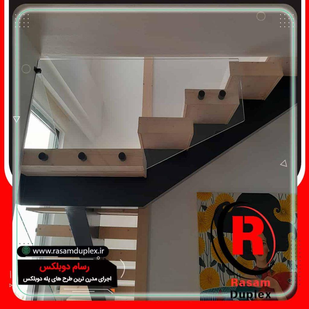 اجرای راه پله فلزی تک محور