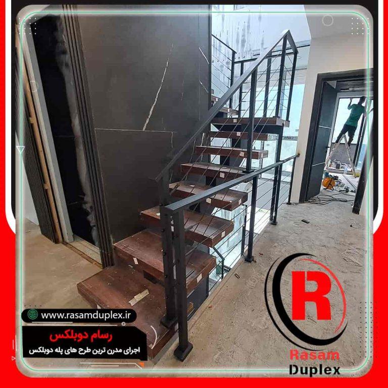 طراحی و اجرای راه پله دکوراتیو مدل تک محور